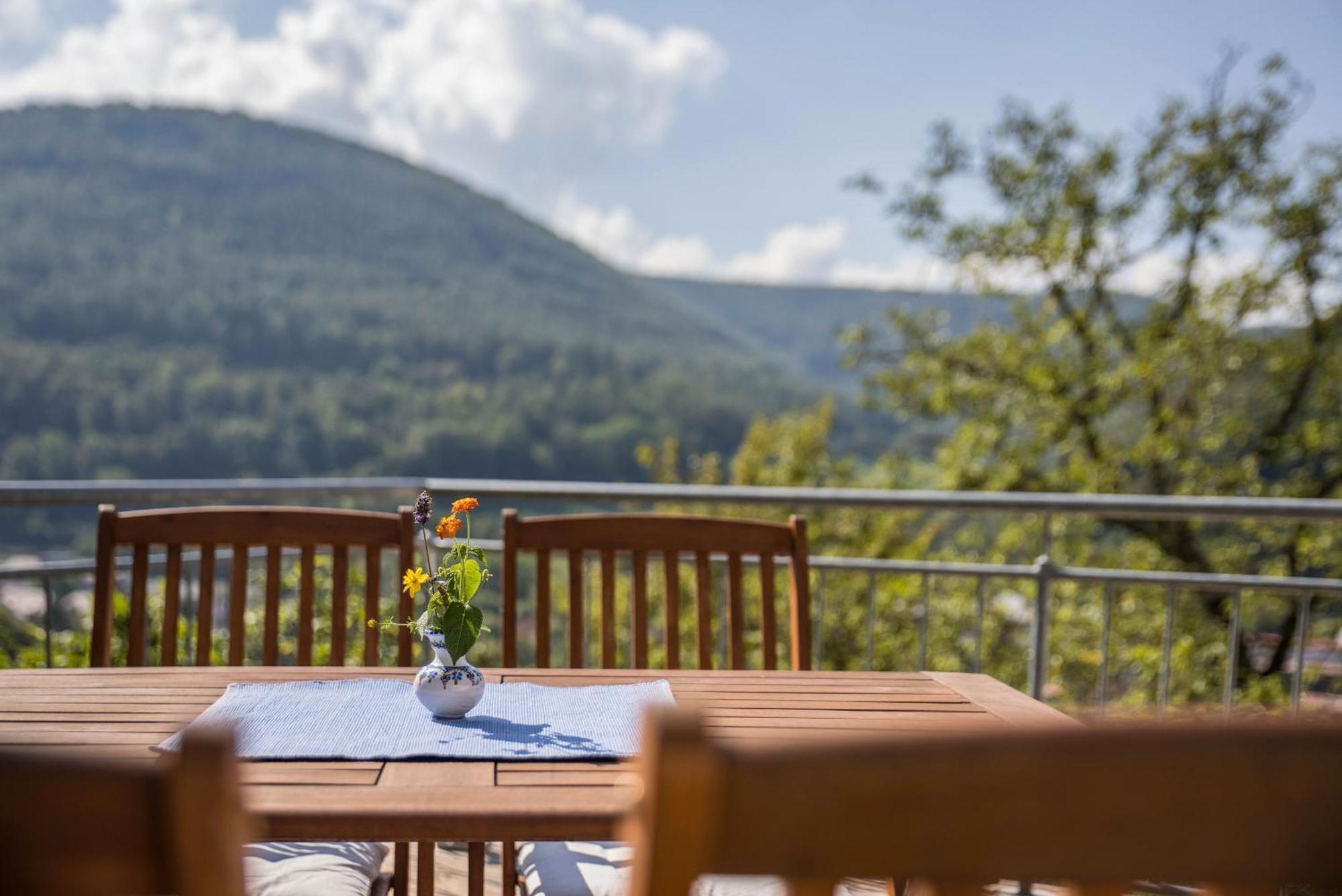 Ferienwohnung Am Samuelstein Bad Urach Extérieur photo
