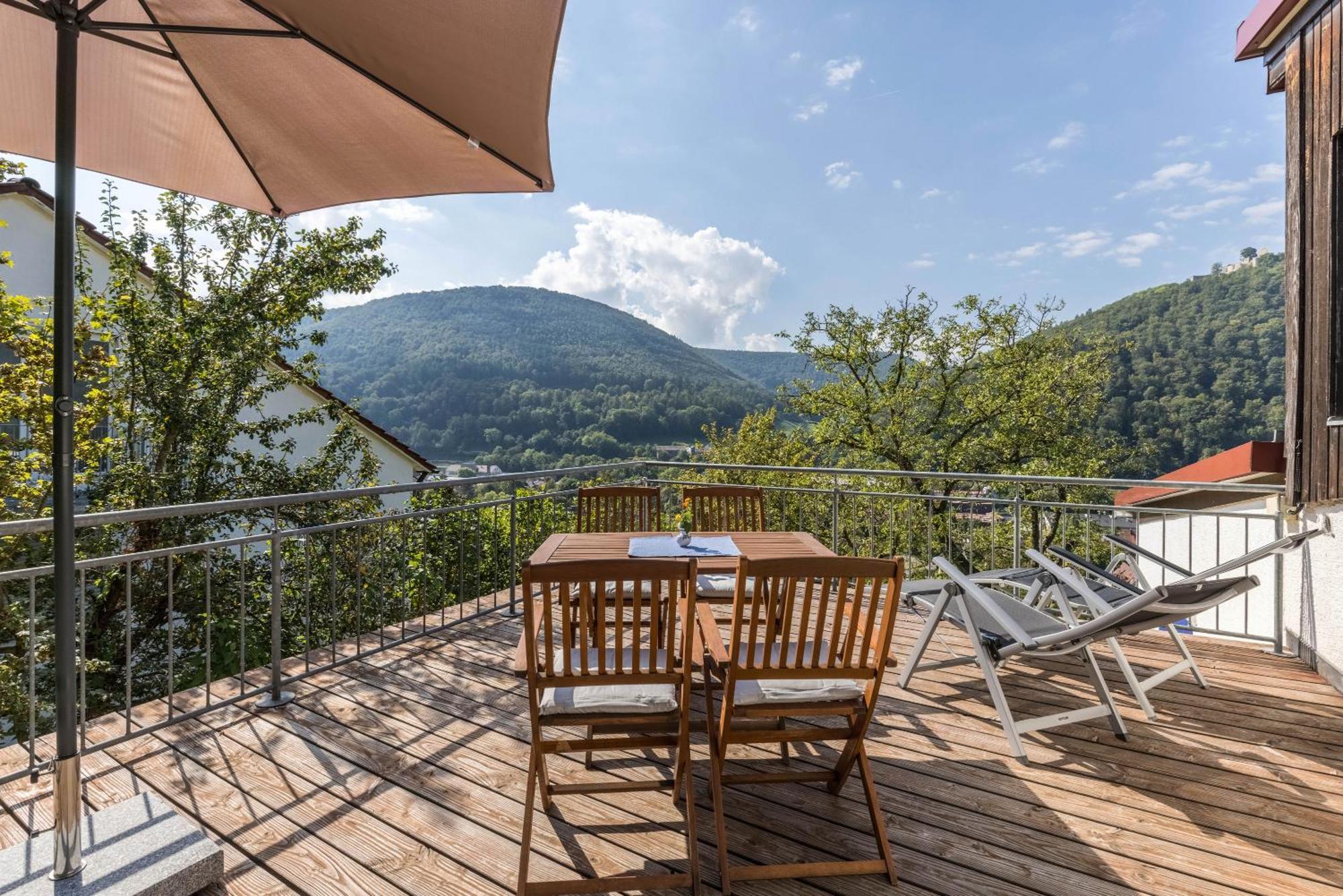 Ferienwohnung Am Samuelstein Bad Urach Extérieur photo