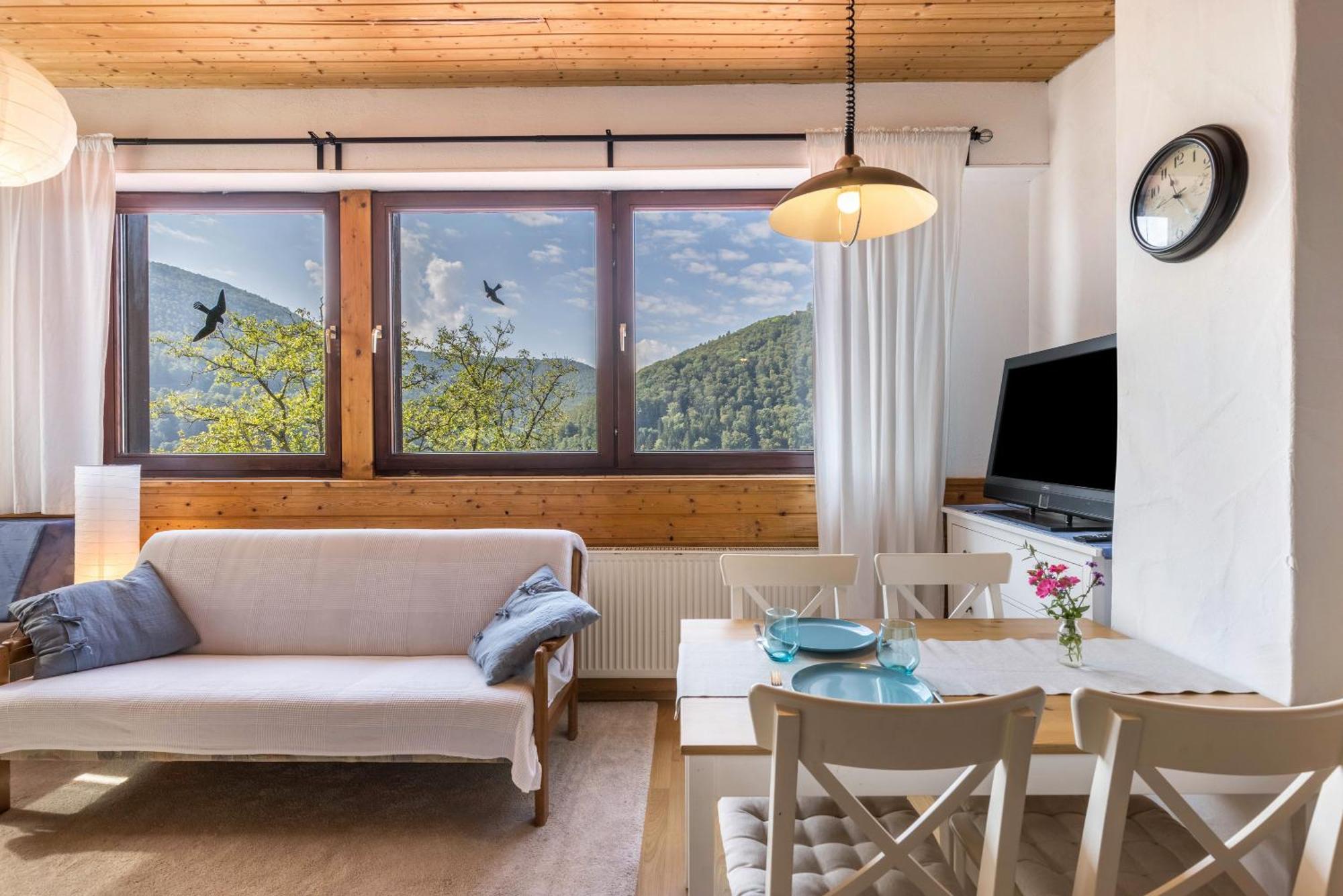 Ferienwohnung Am Samuelstein Bad Urach Extérieur photo