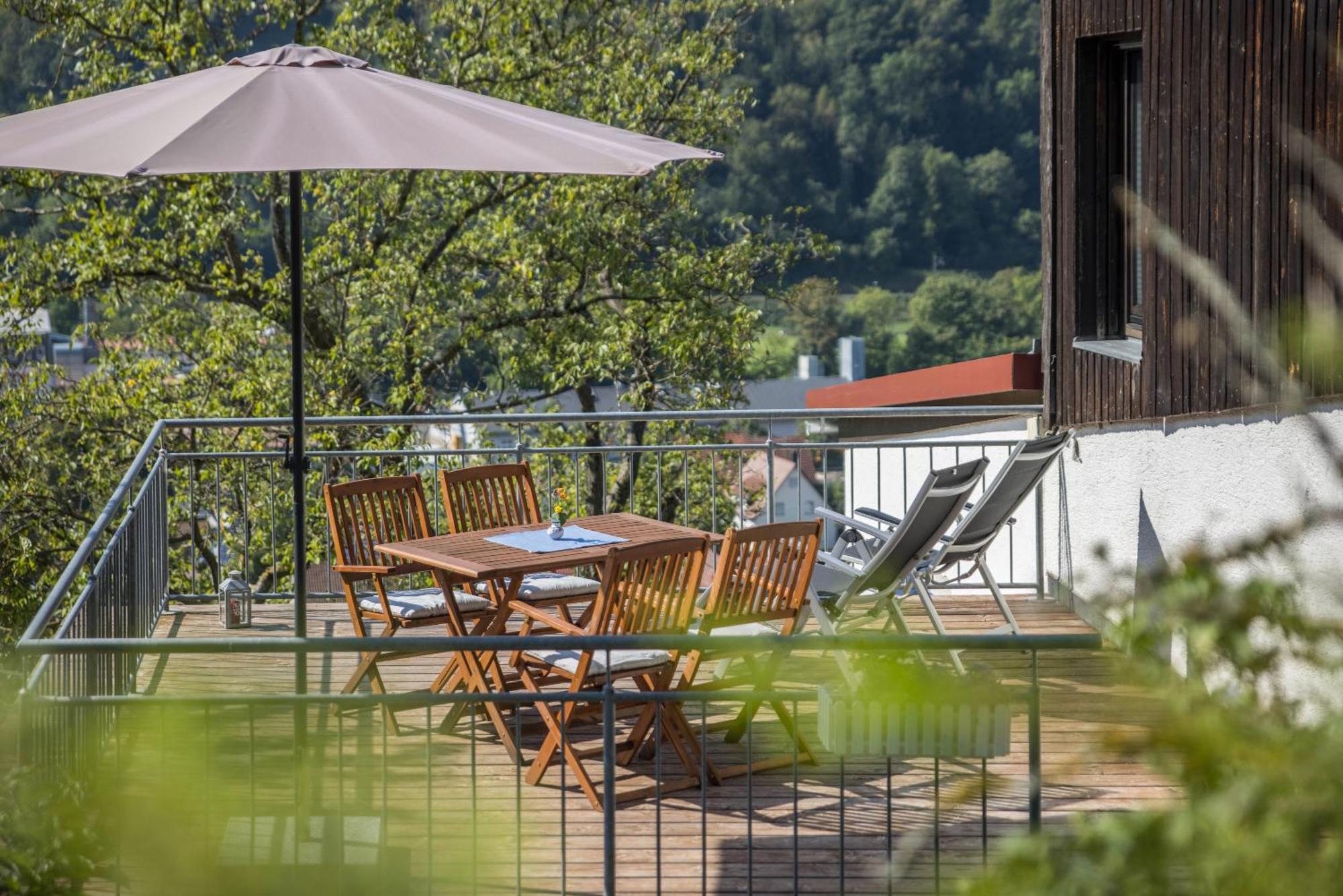 Ferienwohnung Am Samuelstein Bad Urach Extérieur photo